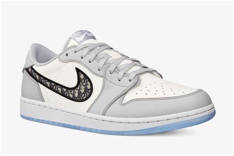 men's jordan 1 dior|jordan 1 Dior low price.